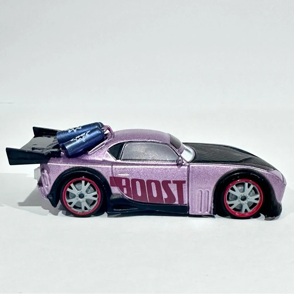 Disney Store Cars Boost Deluxe 1:43 Die-cast